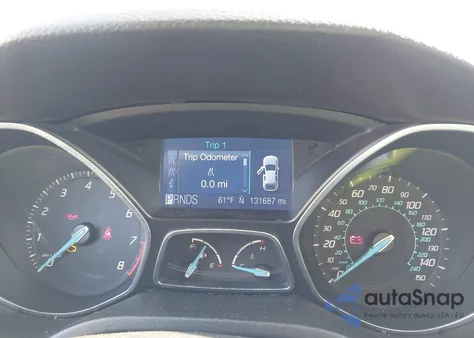 2012 Ford Focus z USA, uszkodzony, nr VIN 1FAHT3M28CL367166